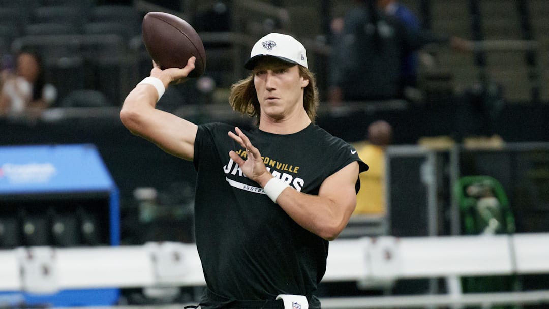 Aug 17, 2025; New Orleans, Louisiana, USA; Jacksonville Jaguars quarterback Trevor Lawrence (16) warms up against the New Orleans Saints at Caesars Superdome. Mandatory Credit: Matthew Hinton-Imagn Images