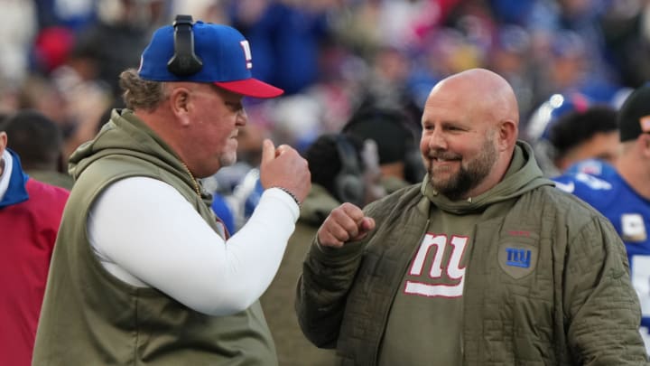 Defensive coordinator Wink Martindale and head coach Brian Daboll after the defense stopped Houston in the red zone in the second half. The Houston Texans at the New York Giants in a game played at MetLife Stadium in East Rutherford, NJ on November 13, 2022.

The Houston Texans Face The New York Giants In A Game Played At Metlife Stadium In East Rutherford Nj On November 13 2022