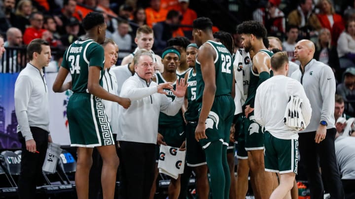 Michigan State head coach Tom Izzo talks to players at a timeout against Purdue during the first half of quarterfinal of Big Ten tournament at Target Center in Minneapolis, Minn. on Friday, March 15, 2024.