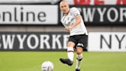 Kashima Antlers v Vissel Kobe - J.LEAGUE Meiji Yasuda J1