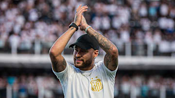 Neymar y Santos tienen una historia pendiente