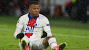 Mbappé está  de nuevo en el ojo del huracán