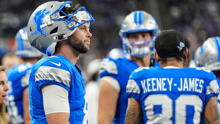 Detroit Lions quarterback Kyle Allen looks on from the sidelines during the first quarter of the preseason game at Ford Field in Detroit, Saturday, Aug. 16, 2025.