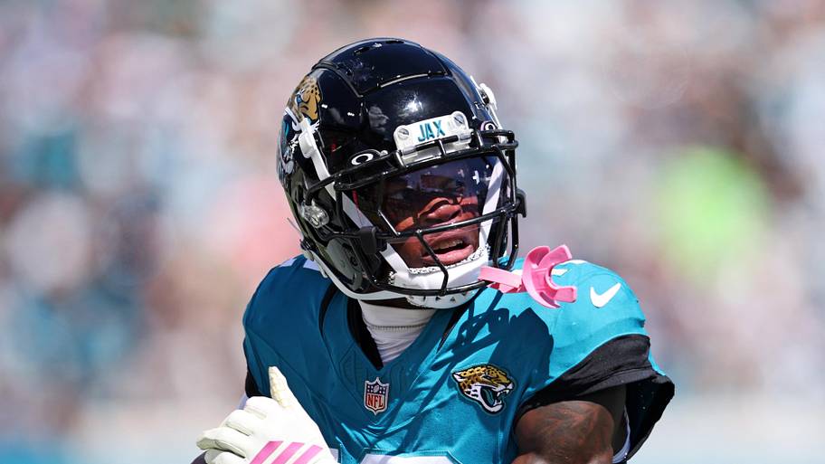 Jacksonville Jaguars wide receiver/cornerback Travis Hunter