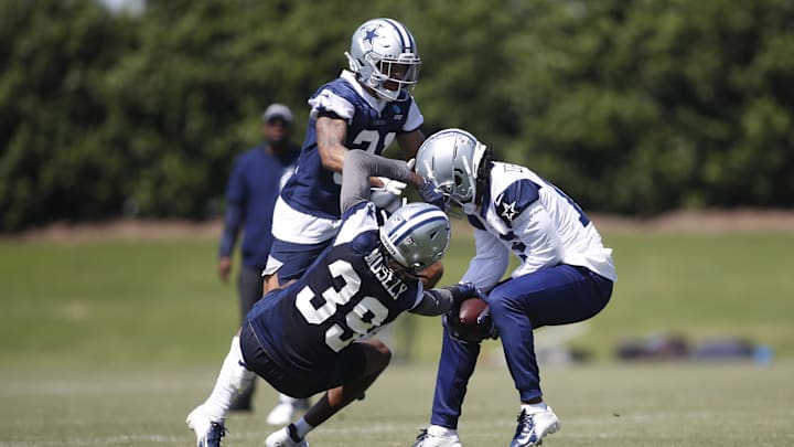Dallas Cowboys cornerback Quandre Mosely defends against wide receiver Dontario Drummond at rookie minicamp. Dallas Cowboys cornerback Quandre Mosely defends against wide receiver Dontario Drummond at rookie minicamp.