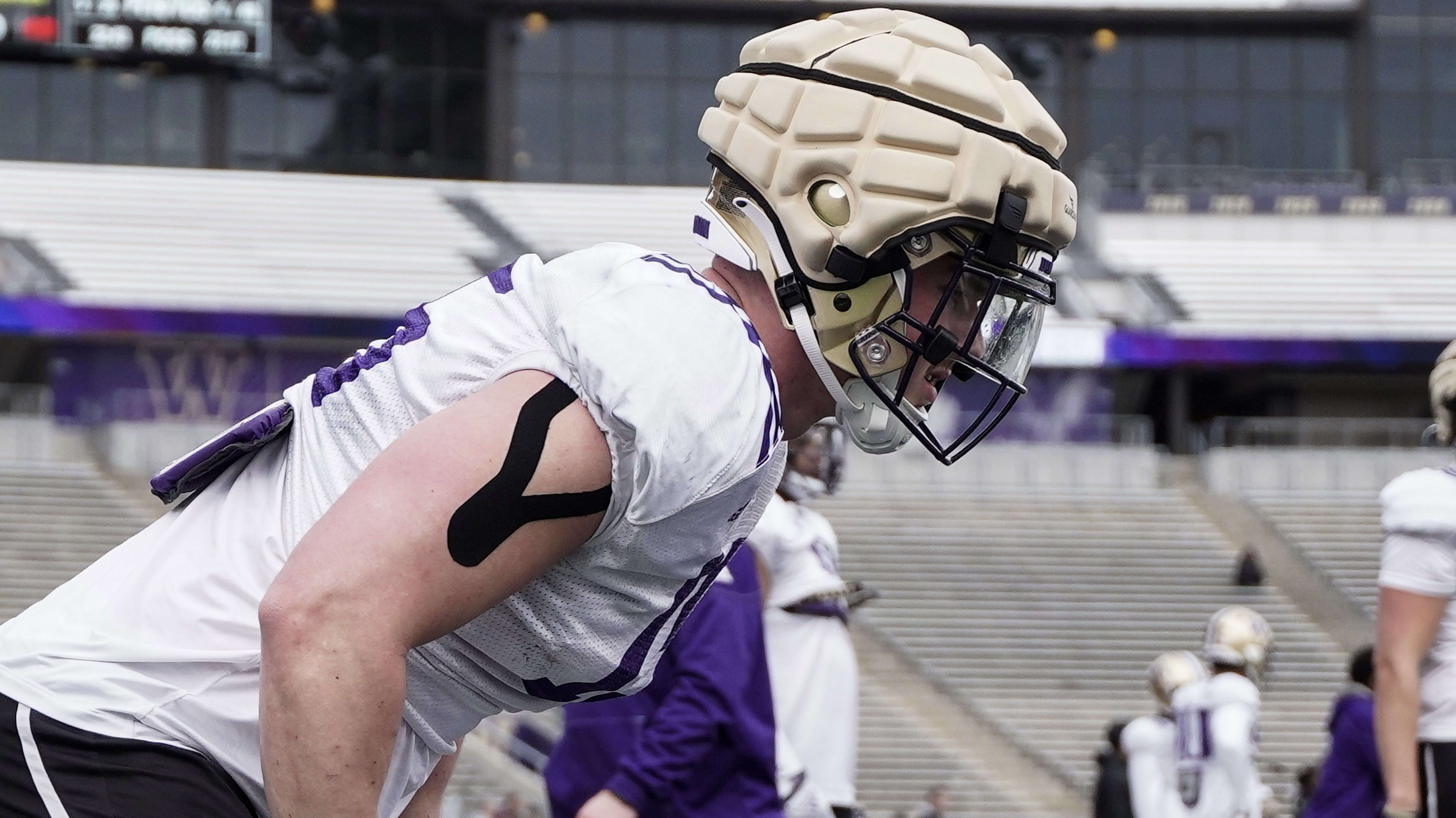 Exciting Updates from UW Spring Football Practice | Zach Durfee Returns & More
