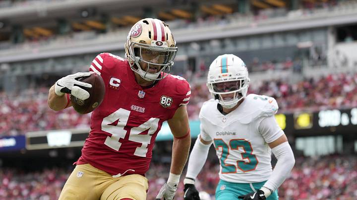 San Francisco 49ers fullback Kyle Juszczyk (44)