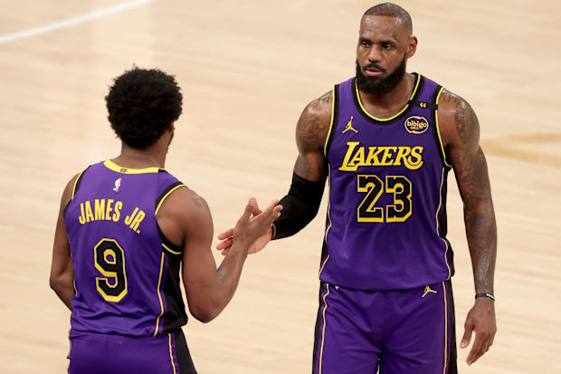 NBA 