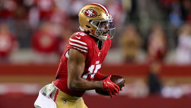 San Francisco 49ers wide receiver Jauan Jennings (15).