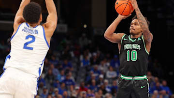 North Texas is a huge favorite to Charlotte in Thursday night AAC action.