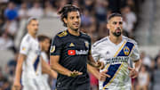 Carlos Vela y Javier Hernández se enfrentarán en las semifinales de conferencia.