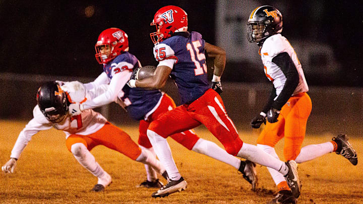 Vanguard Knights Nasir Allen (15) makes a break on a kick off return which lead to a touchdown in the second half. The Vanguard Knights hosted The Lake Wales Highlanders at Booster Stadium in Ocala, FL on Friday, November 22, 2024. [Doug Engle/Ocala Star Banner]