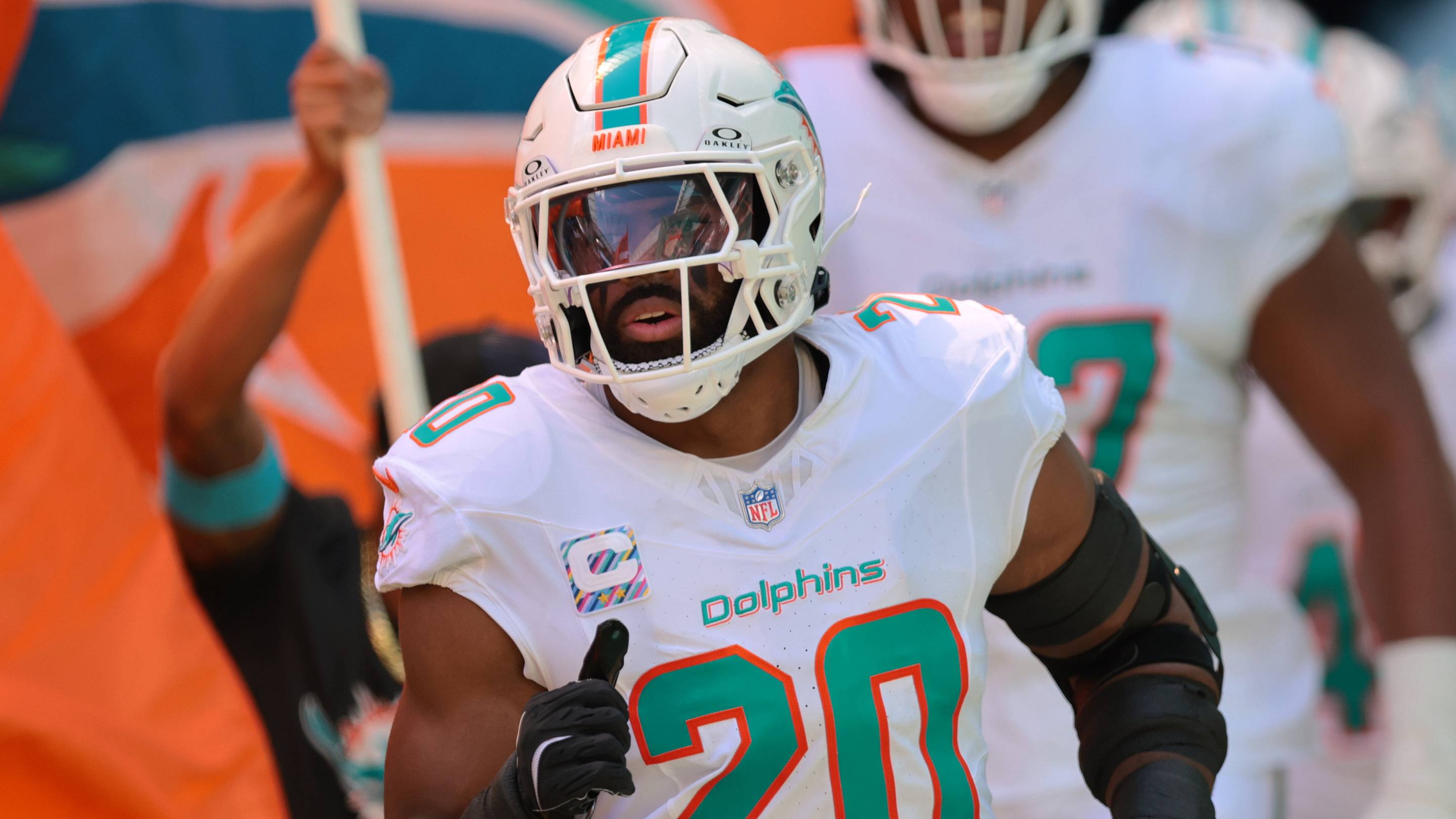 Jordyn Brooks called this Dolphins team “delusional” in the best way possible