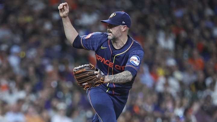 Jul 29, 2024; Houston, Texas, USA; Houston Astros relief pitcher Ryan Pressly (55) delivers a pitch during the eighth inning against the Pittsburgh Pirates at Minute Maid Park. Mandatory Credit: Troy Taormina-Imagn Images Jul 29, 2024; Houston, Texas, USA; Houston Astros relief pitcher Ryan Pressly (55) delivers a pitch during the eighth inning against the Pittsburgh Pirates at Minute Maid Park. Mandatory Credit: Troy Taormina-Imagn Images
