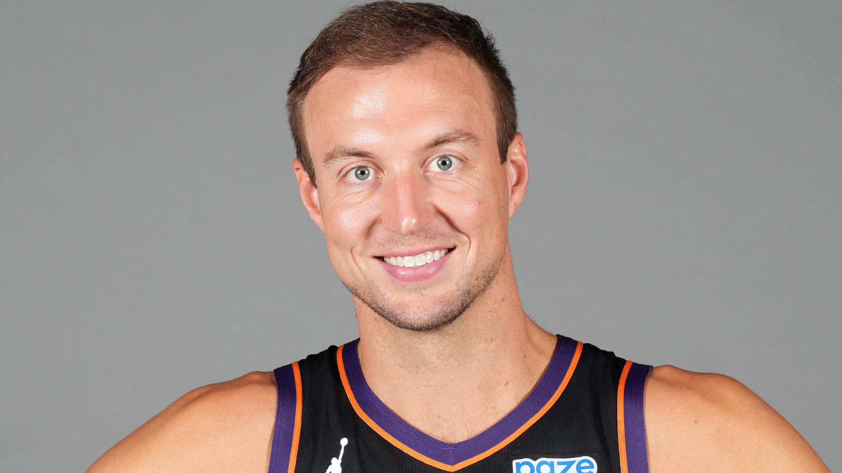 Suns Face Concern After Luke Kennard Suffers Knee Injury
