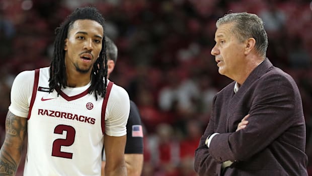 Johnell Davis pinpoints key to Hogs' victory, season success