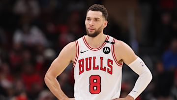 Philadelphia 76ers v Chicago Bulls