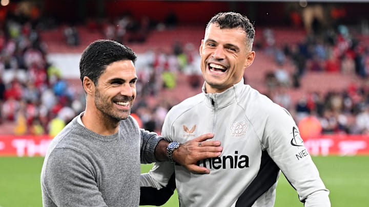 Mikel Arteta, Granit Xhaka, Arsenal vs Bayer Leverkusen