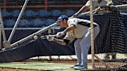 Leones del  Caracas visita a Navegantes del Magallanes 