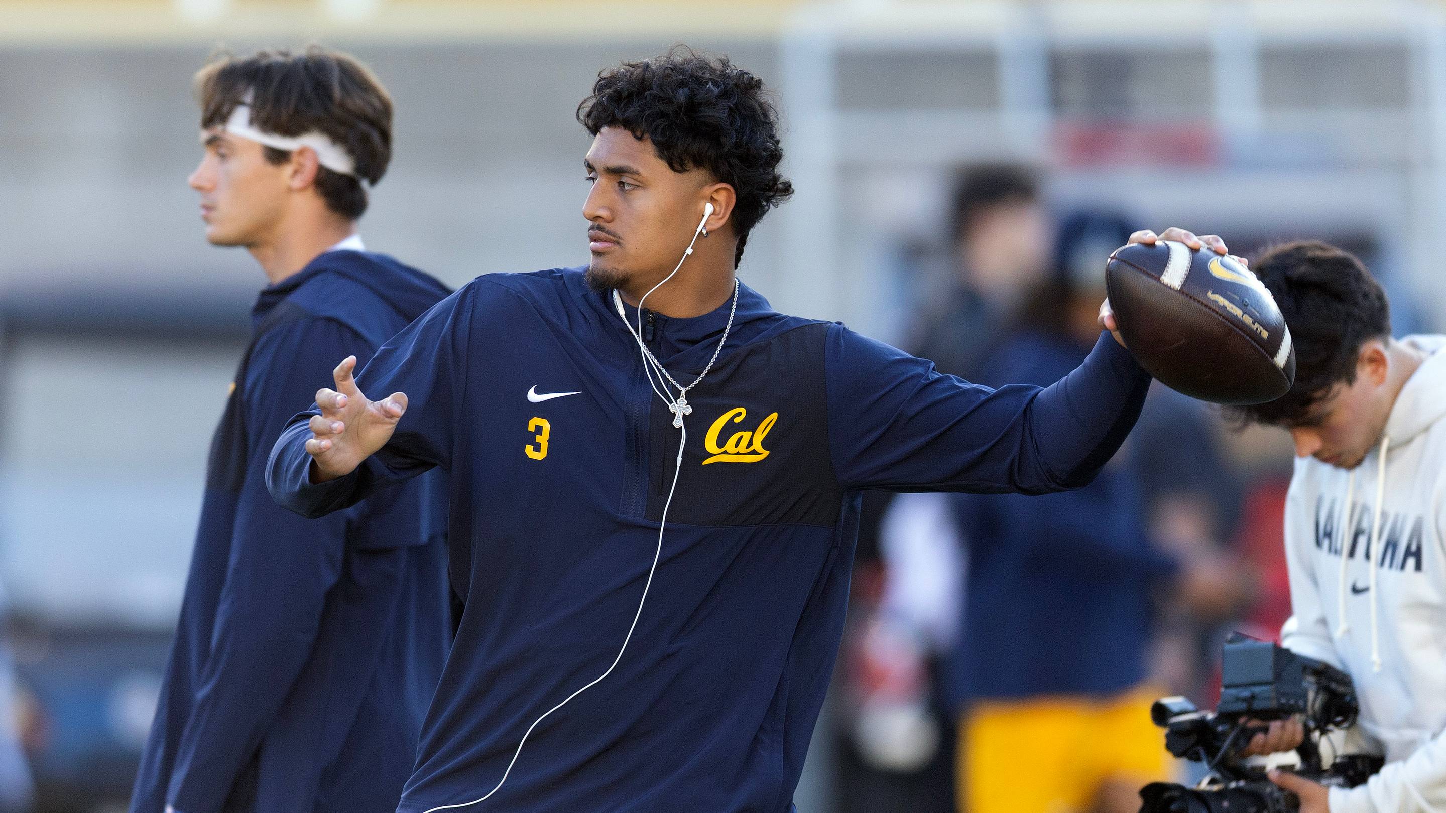 Cal Football Game Summary: Bears Lose to UNLV; Sagapolutele Injured