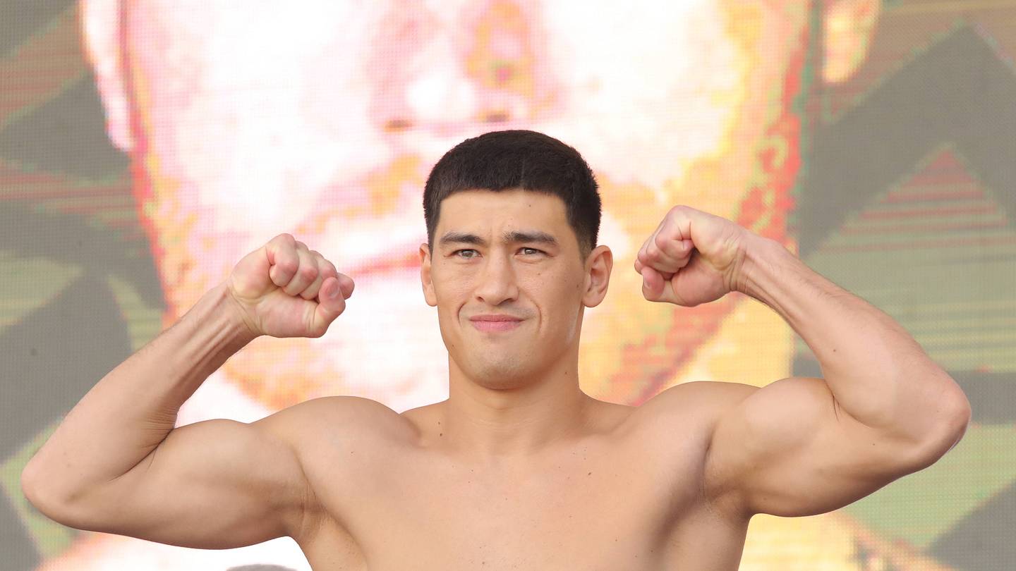 Artur Beterbiev vs Dmitry Bivol Odds And Fight Prediction
