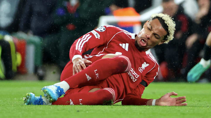 Hugo Ekitike hat sich schwer verletzt