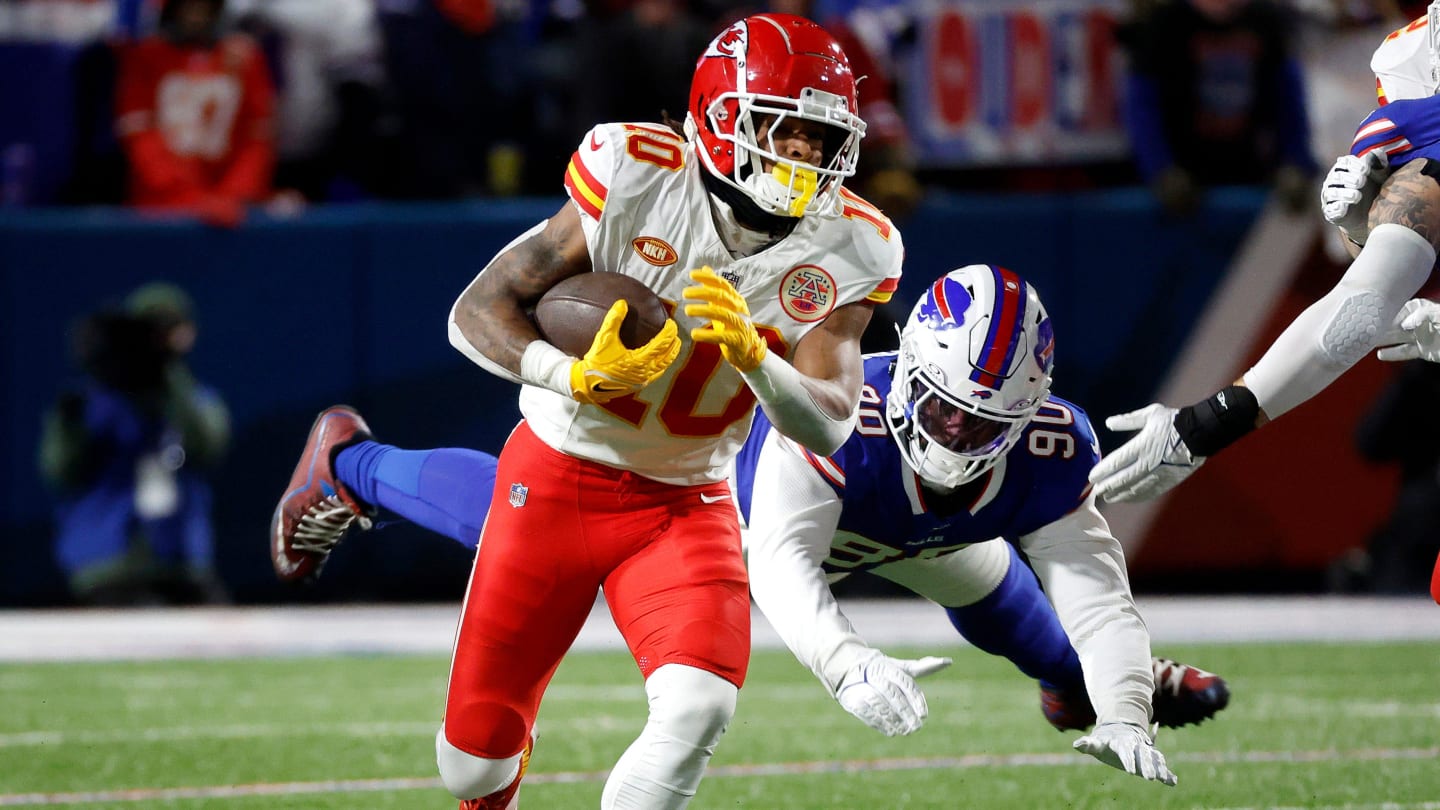 Read more about the article KC Chiefs RB room ranks 18th in the NFL, “not much is known” about depth
