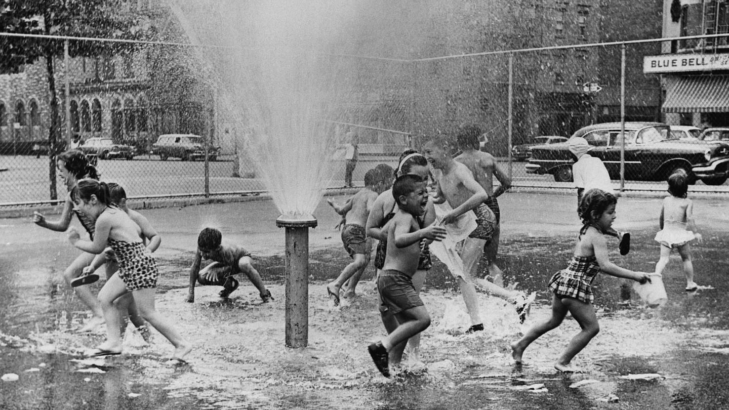 11 Retro Summer Toys and Activities - Vimarsana News