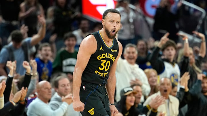 Phoenix Suns v Golden State Warriors