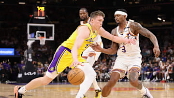 Los Angeles Lakers v Phoenix Suns