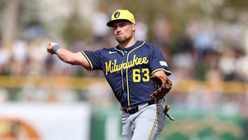 Milwaukee Brewers v San Francisco Giants