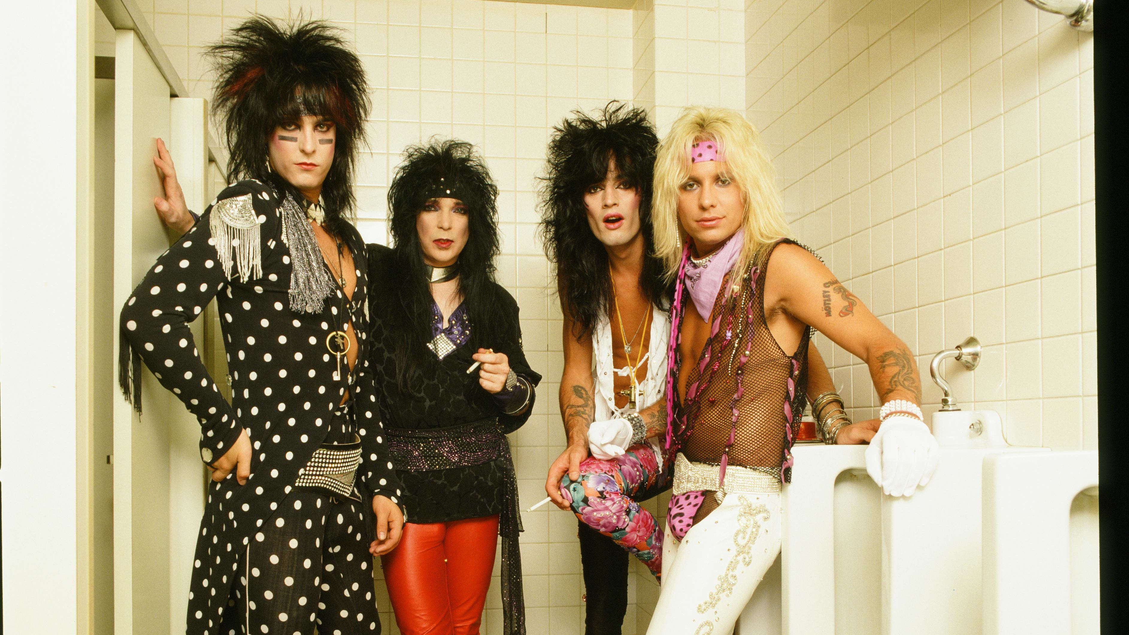 From Motörhead to Mötley Crüe: A History of the Umlaut—Rock's Most Peculiar  Punctuation