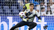 Kepa Arrizabalaga nyatakan niat untuk bertahan di Real Madrid walau hanya dipinjamkan Chelsea pada musim 2023/24.