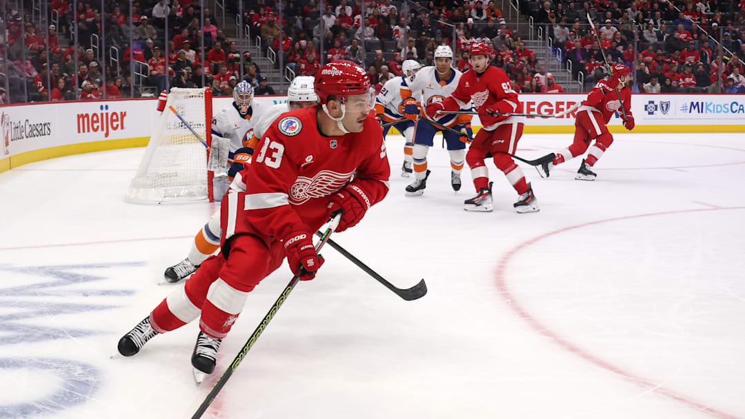 New York Islanders v Detroit Red Wings