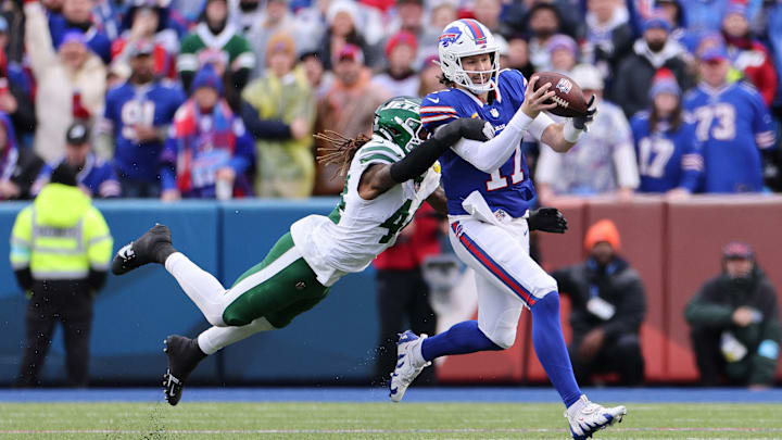 The Jets took a chance on a former Auburn Tiger who was too small for LB but too slow to be a DB and it's paid off for both