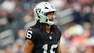 Chicago Bears v Las Vegas Raiders - NFL 2025