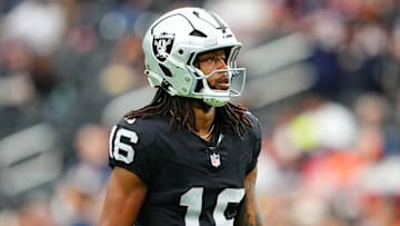 Chicago Bears v Las Vegas Raiders - NFL 2025