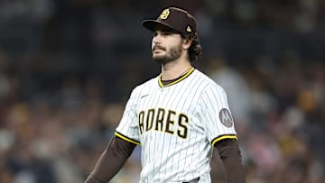Los Angeles Angels v San Diego Padres
