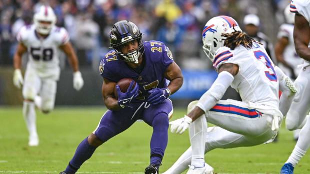 Baltimore Ravens running back J.K. Dobbins runs against the Buffalo Bills