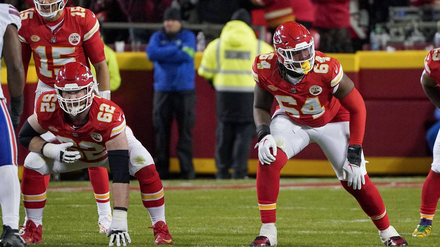 Chiefs' Wanya Morris, Chukwuebuka Godrick Arrested for Marijuana Possession - Vimarsana News