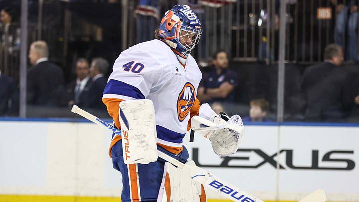 Sep 22, 2026; New York, New York, USA; New York Islanders goaltender Semyon Varlamov (40) checks into the game in the second period against the New York Rangers at Madison Square Garden. Mandatory Credit: Wendell Cruz-Imagn Images Sep 22, 2026; New York, New York, USA; New York Islanders goaltender Semyon Varlamov (40) checks into the game in the second period against the New York Rangers at Madison Square Garden. Mandatory Credit: Wendell Cruz-Imagn Images