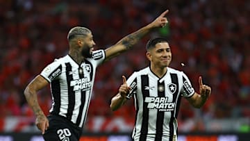Botafogo encaminhou título brasileiro após vitória contra o Inter