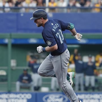 Seattle Mariners first baseman Luke Raley (20) runs after hitting a two run home run against the Pittsburgh Pirates during the fourth inning at PNC Park on Aug 16.