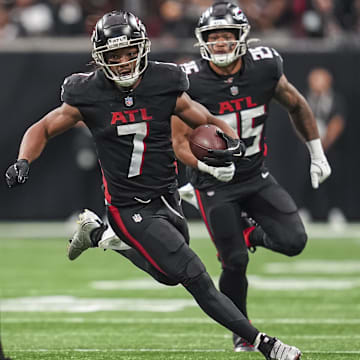 Atlanta Falcons running back Bijan Robinson had a strong performance in a Week 1 loss to the Pittsburgh Steelers.