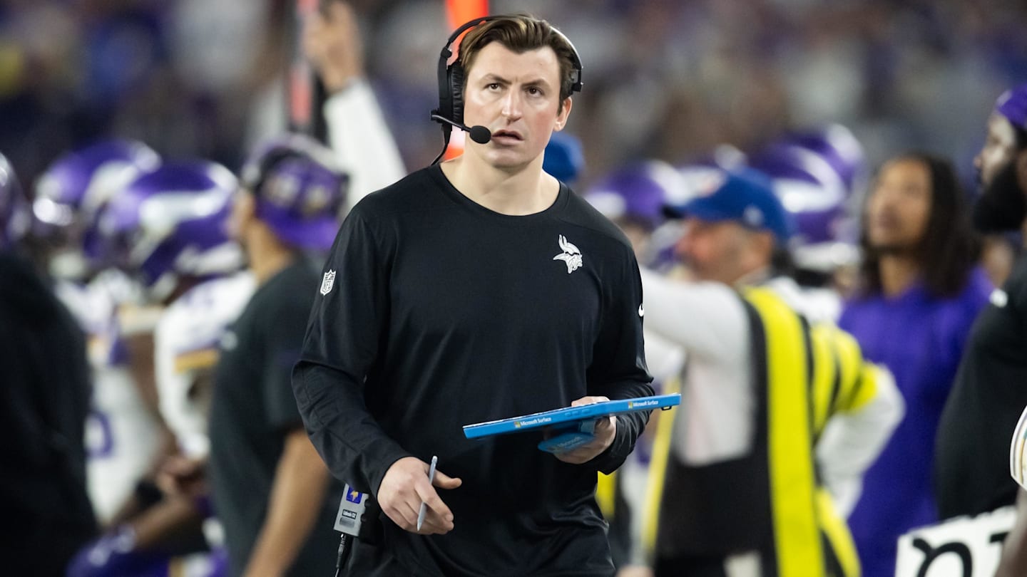 Buccaneers Interview Grant Udinski for Offensive Coordinator Position