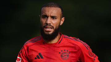 Mazraoui is wanted by West Ham