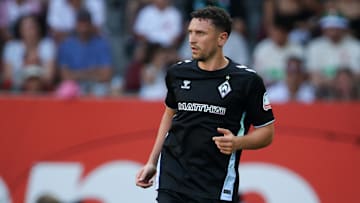 Milos Veljkovic