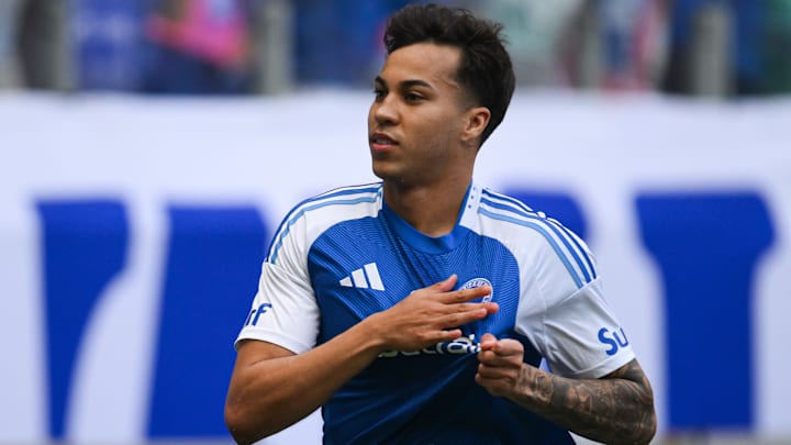 Revelado no Santos, hoje Kaio Jorge é referência no ataque do Cruzeiro