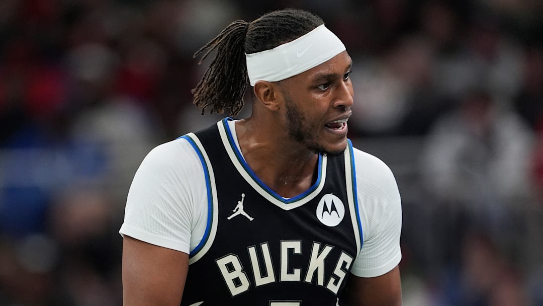 Chicago Bulls v Milwaukee Bucks