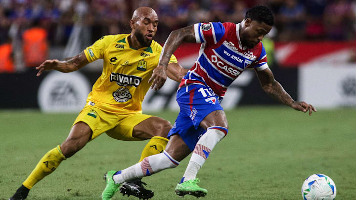 Fortaleza empata com o Atlético Bucaramanga no Castelão Fortaleza empata com o Atlético Bucaramanga no Castelão